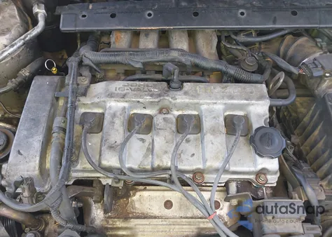 1999 Mazda 626 Es/Lx z USA, uszkodzony, nr VIN 1YVGF22C9X5862267